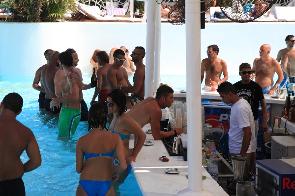 Riviera on Sunday 